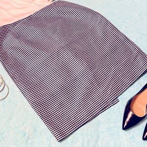 Ann Taylor Silk Black & White Skirt size 6 Vintage